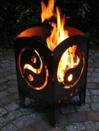 dizajnov� ohnisko so sveteln�mi efektmi Yin-Yang  L