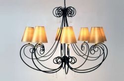 dizajnov� z�vesn� svietidlo MIA