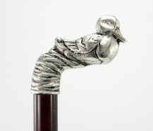 ru�ne vyroben� vych�dzkov� palica s c�nov�m madlom 1