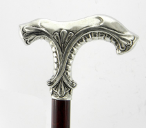 ru�ne vyroben� vych�dzkov� palica s c�nov�m madlom 42