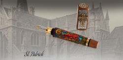 luxusn rune malovan pero so zlatom St. Patrick Magnum