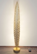 dizajnov� stajaca kovov� lampa PIETRO