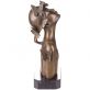 modern bronzov socha na mramorovom podstavci 141 - pohlad 2 - www.glancshop.sk