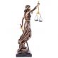 vek bronzov socha pozlten Justitia na podstavci 85 - pohlad 3 - www.glancshop.sk