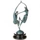 bronzov modern socha na mramorovom podstavci 162 - pohlad 2 - www.glancshop.sk