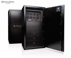 trezor s natahova�mi pre osmery hodinky  t��da I HS 3