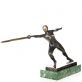 bronzov� modern� socha na mramorovom podstavci 162 - pohlad 2 - www.glancshop.sk